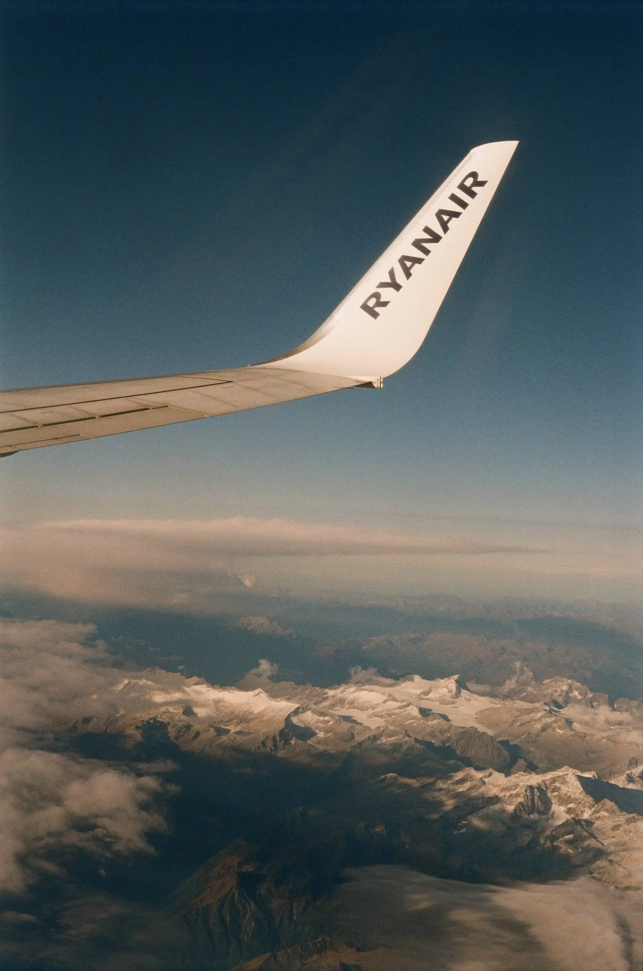 Window seat, 2024